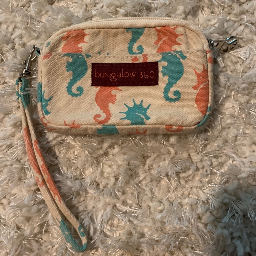 Bungalow 360 mini wristlet